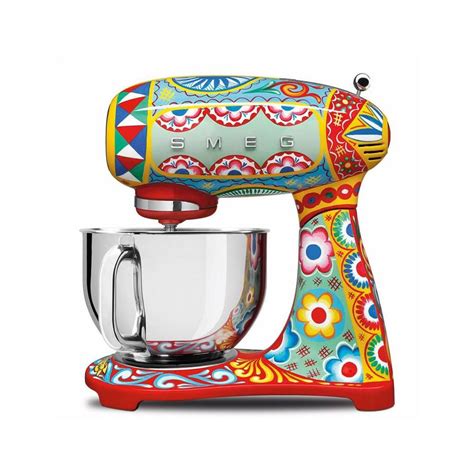 robot smeg dolce gabbana